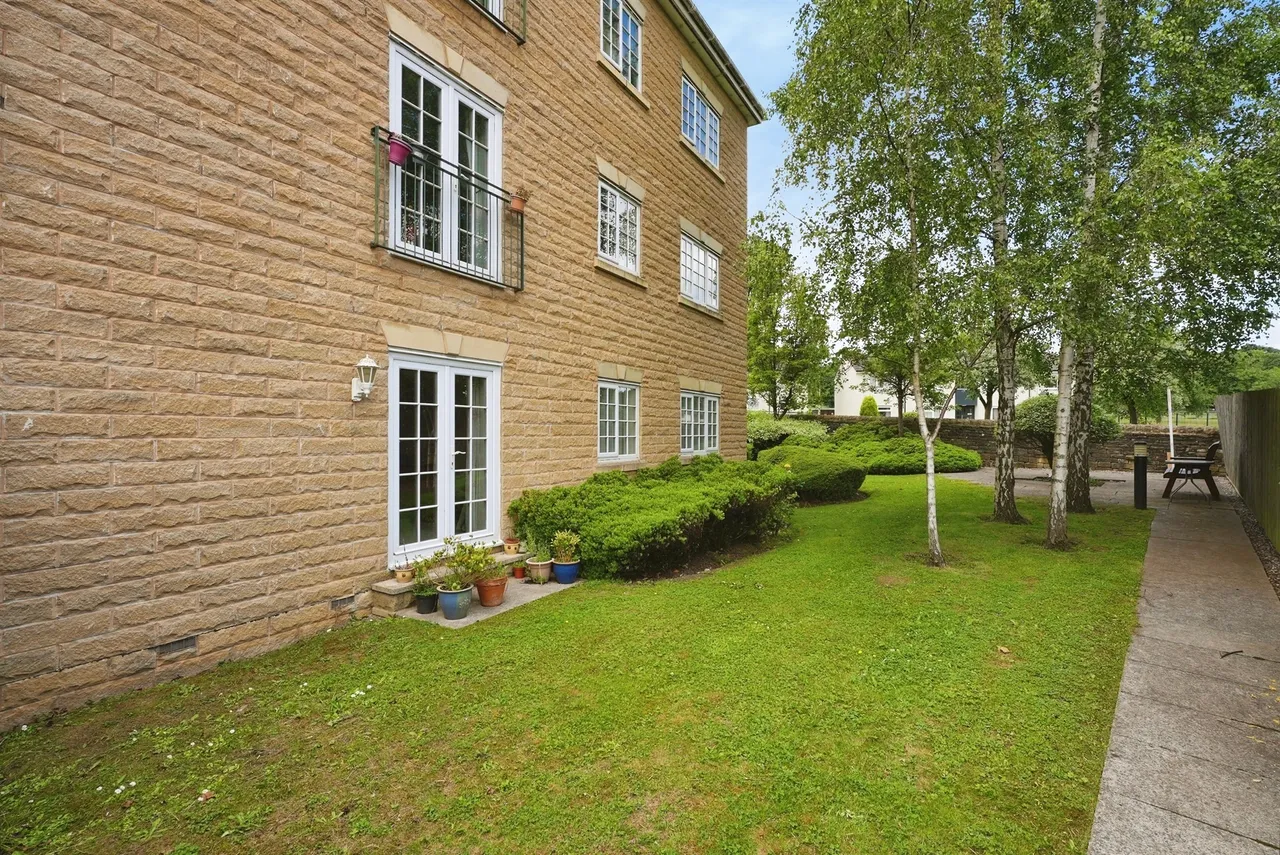 Oakwood Gardens, Halifax, photo 9