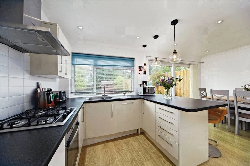 Hillcrest Road, Whyteleafe, CR3, photo 14