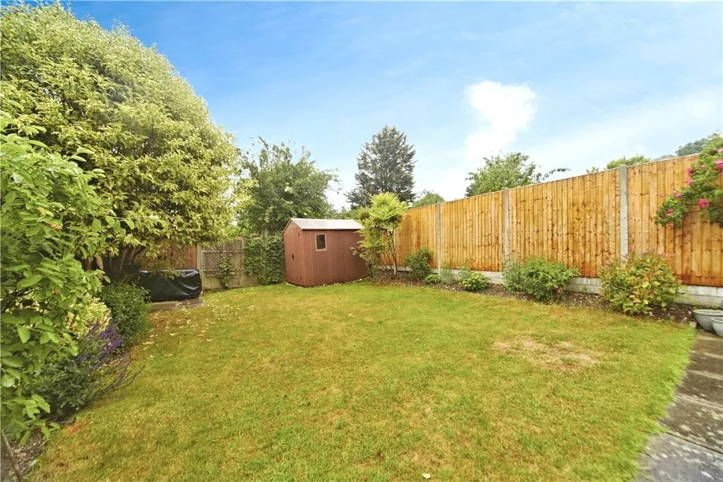 Hillcrest Road, Whyteleafe, CR3, photo 11