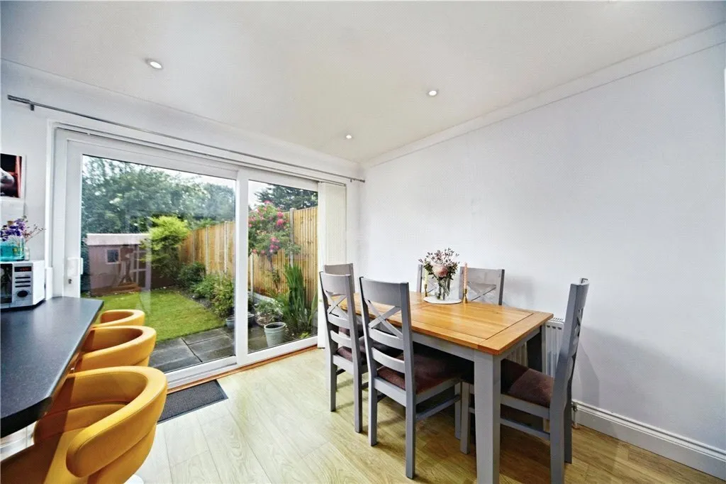 Hillcrest Road, Whyteleafe, CR3, photo 15