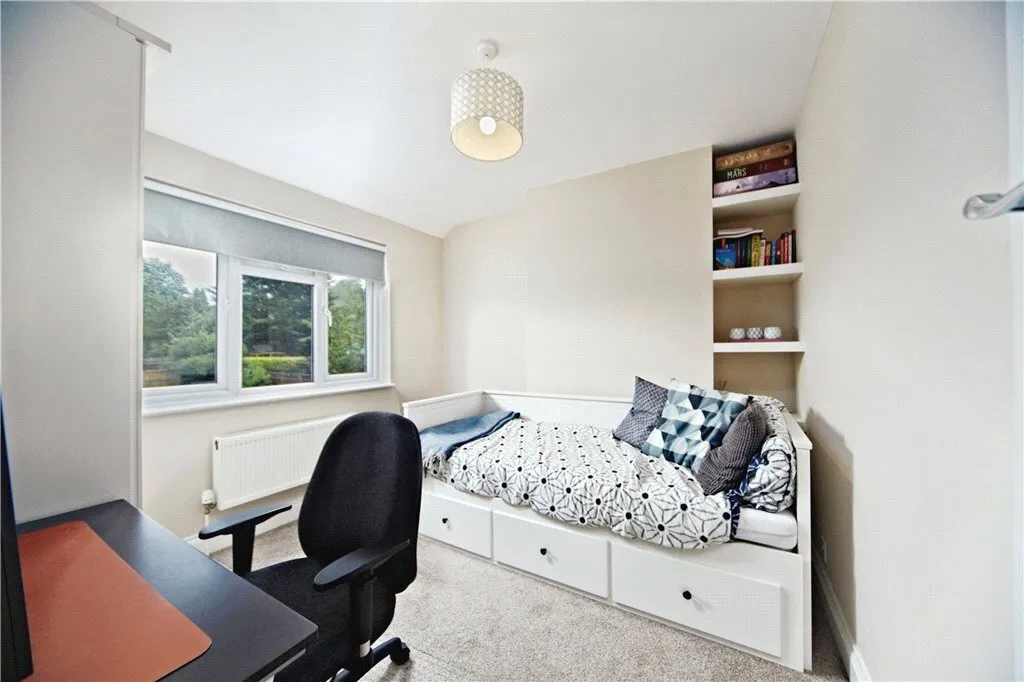 Hillcrest Road, Whyteleafe, CR3, photo 16