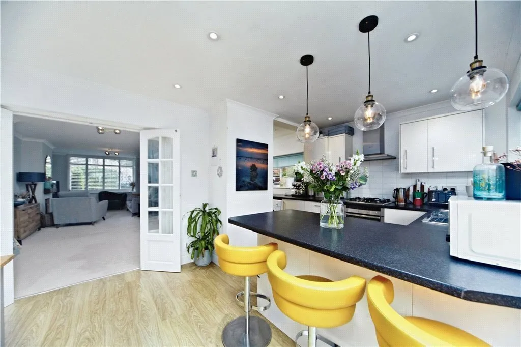 Hillcrest Road, Whyteleafe, CR3, photo 4