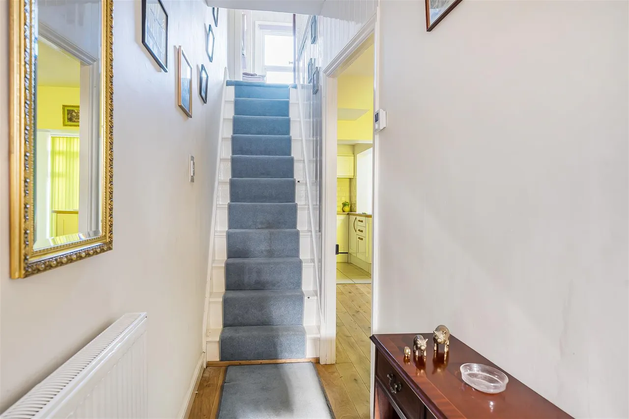 High Street, Box, SN13, photo 6
