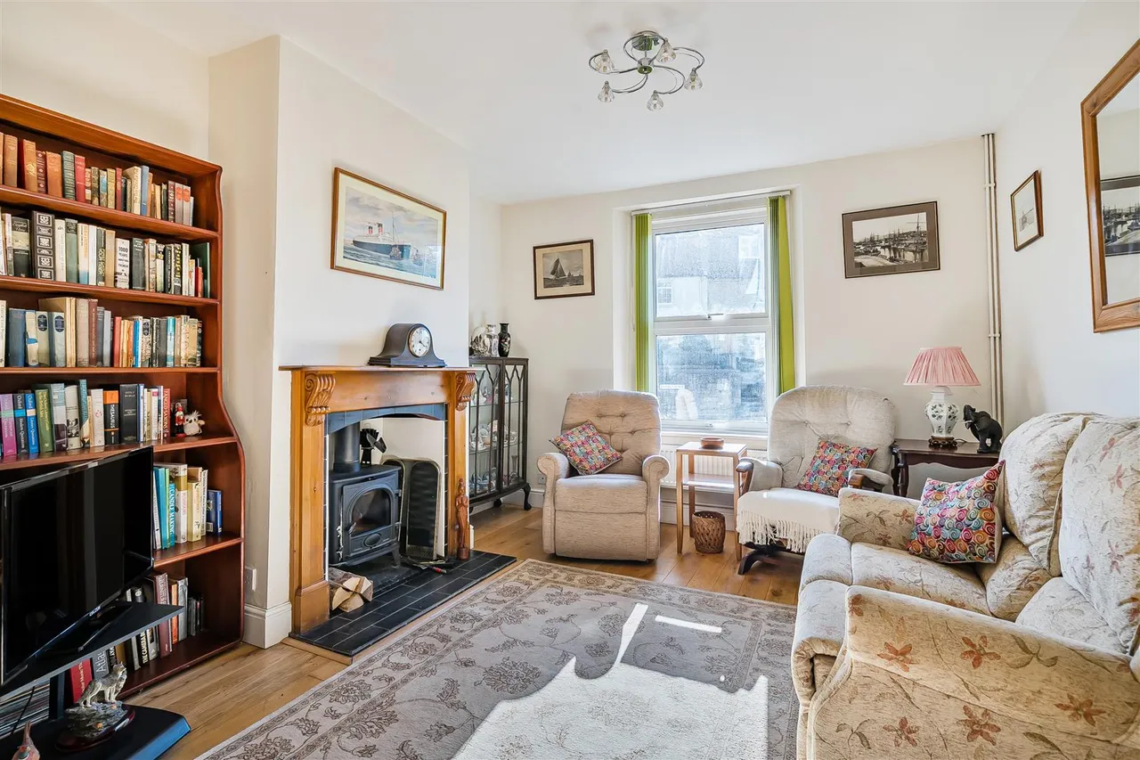 High Street, Box, SN13, photo 3