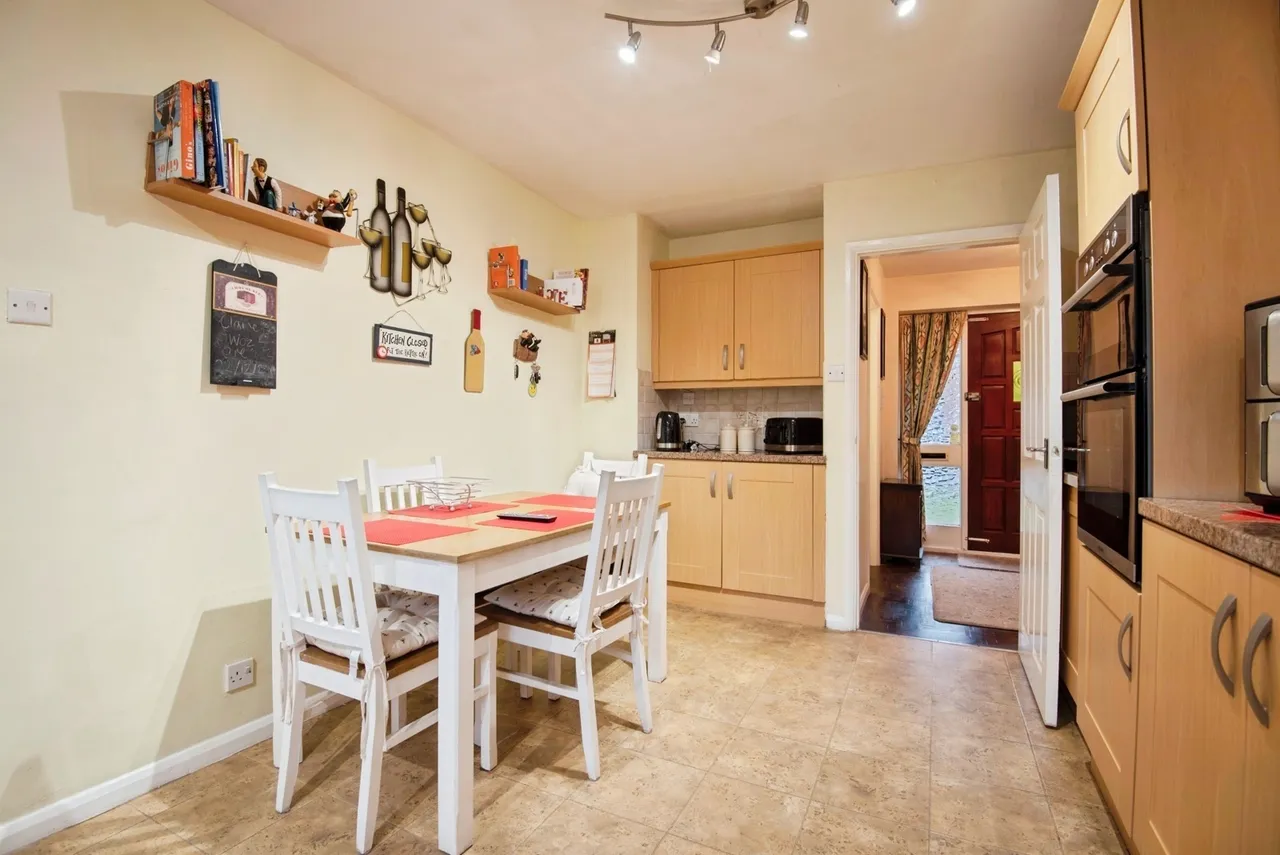 Manor Close, Ickleford, SG5, photo 22