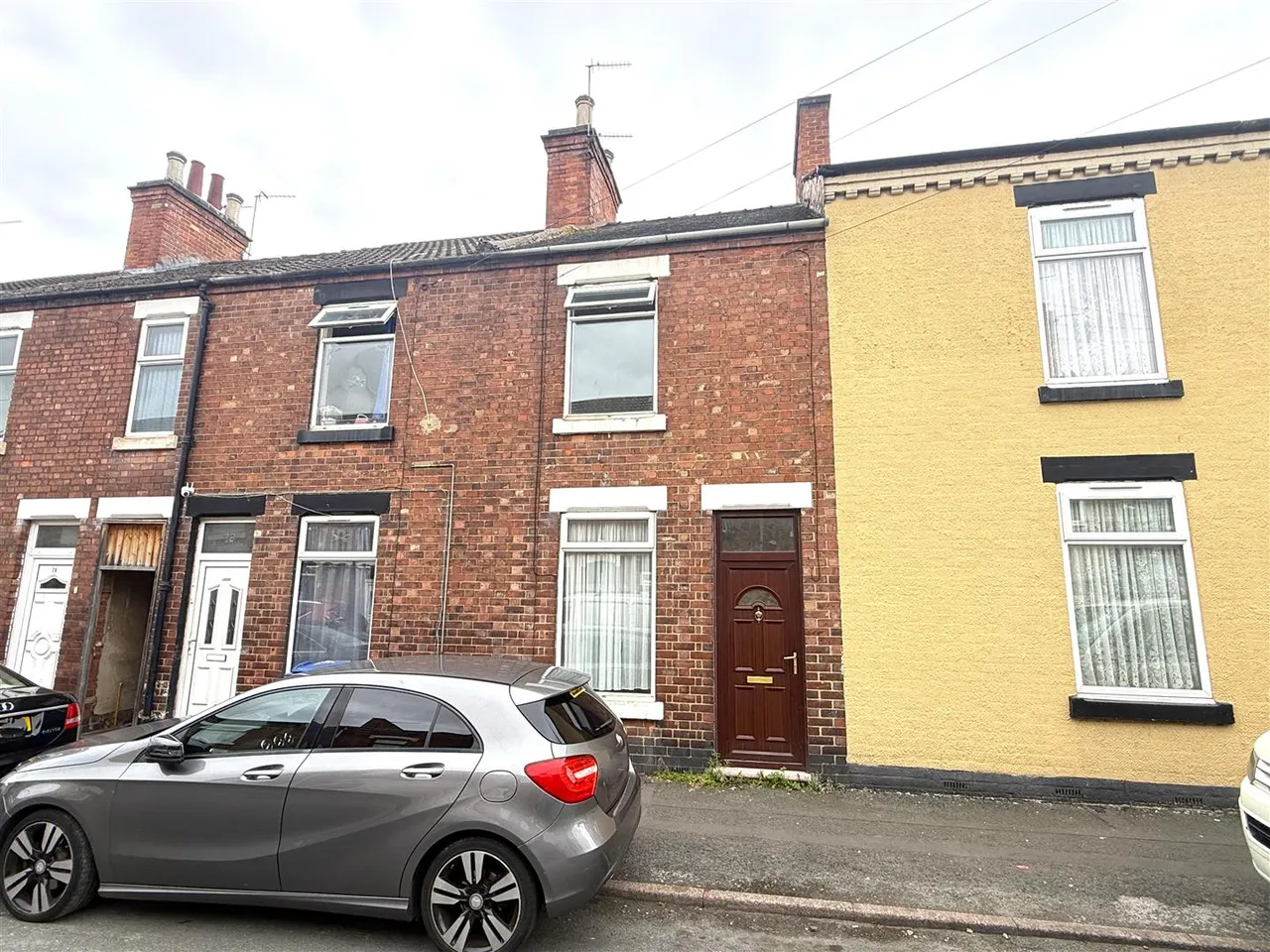 2 bed house for sale, Oak Street, Burton-On-Trent, DE14
