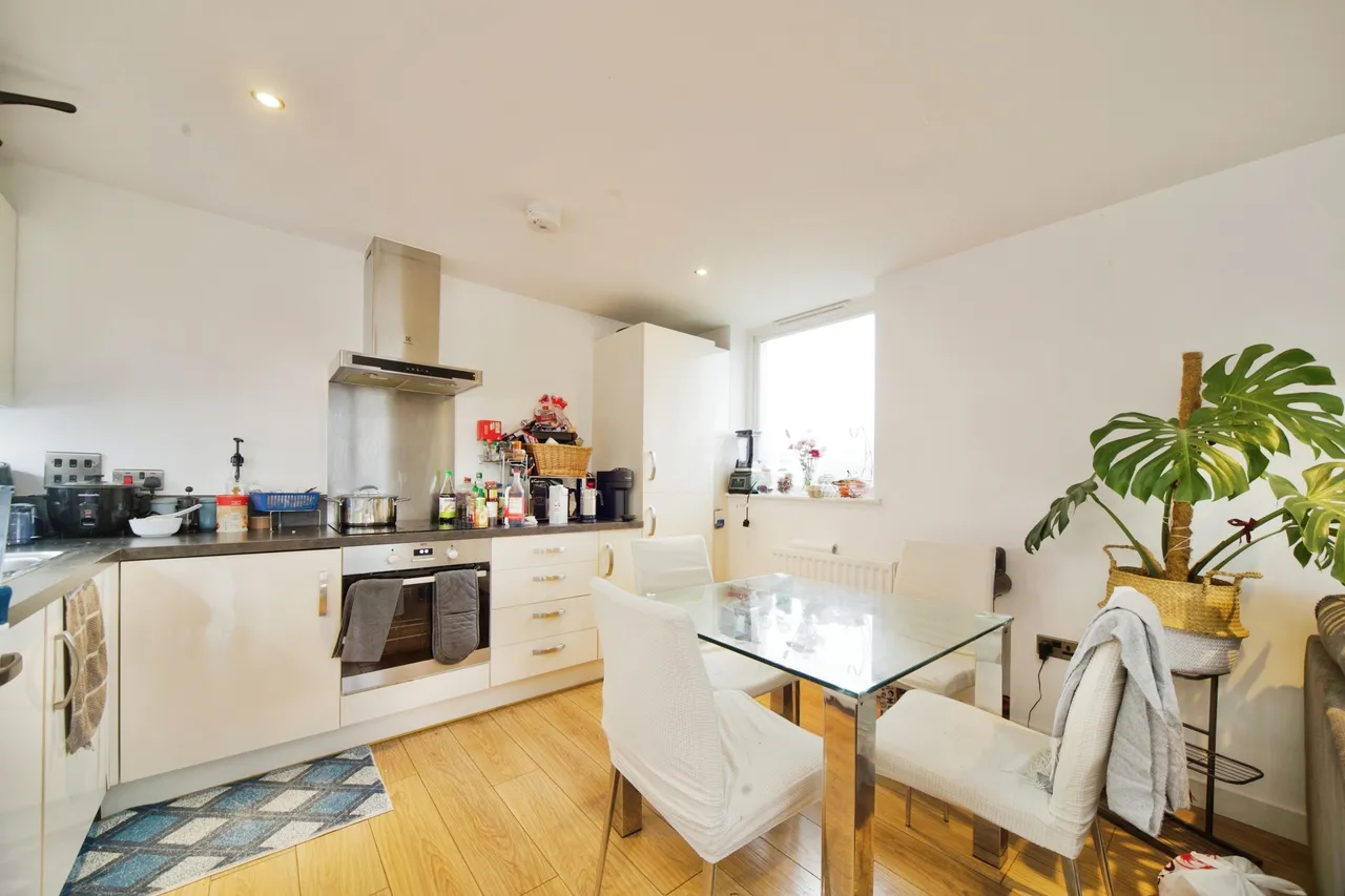 Rainhill Way, London, E3, photo 4