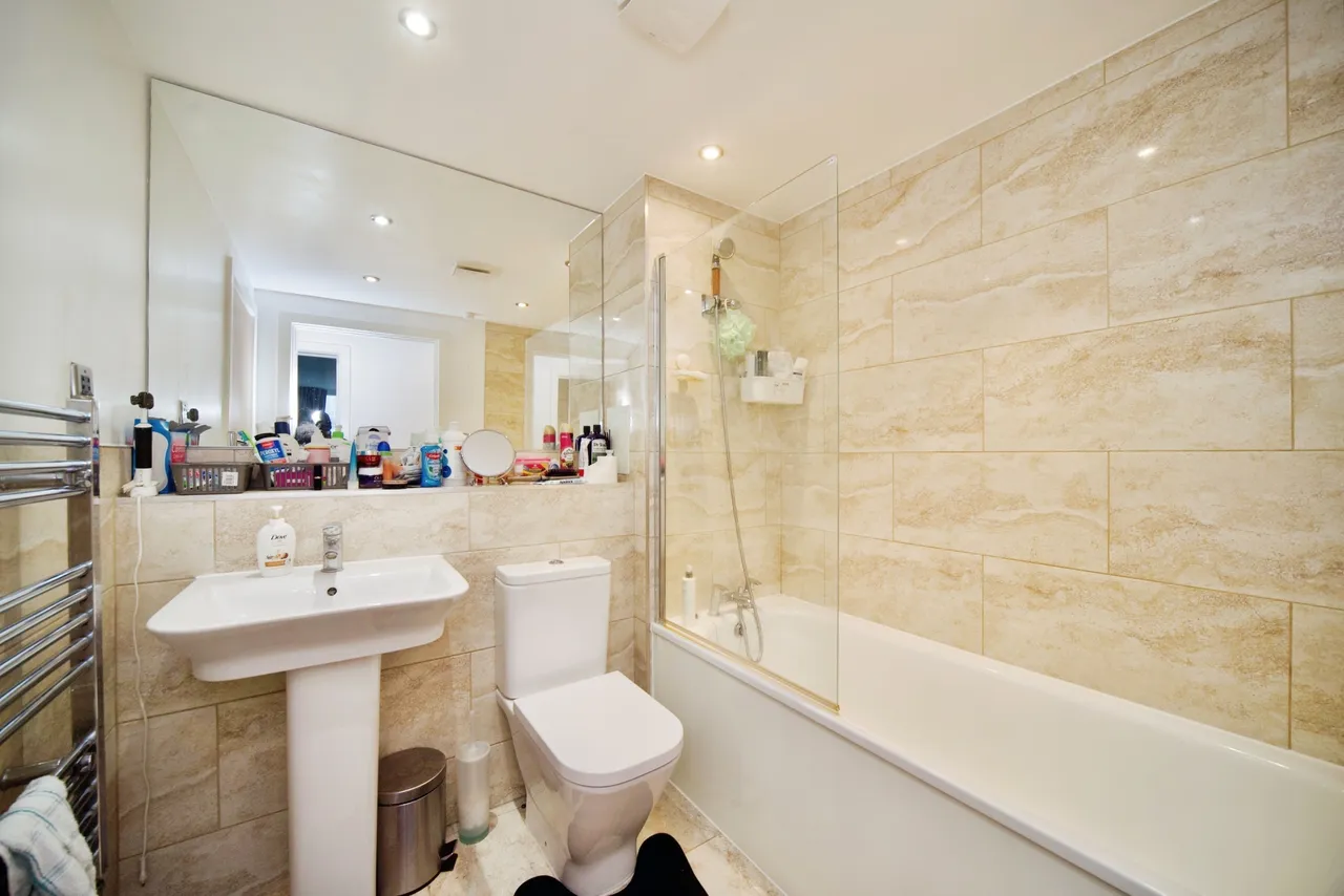 Rainhill Way, London, E3, photo 11
