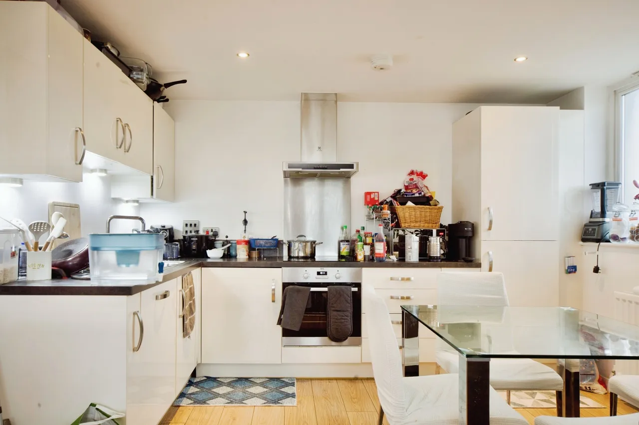 Rainhill Way, London, E3, photo 10