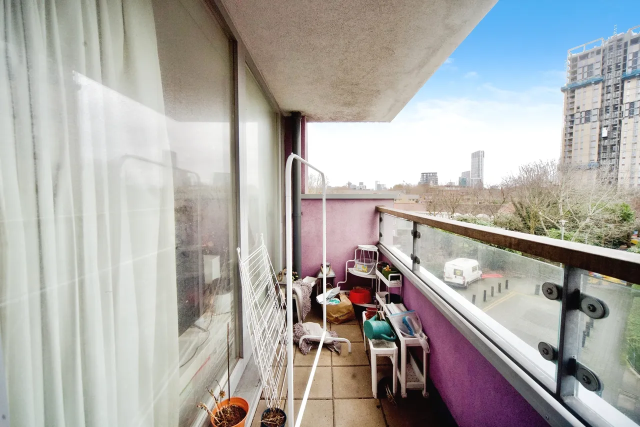 Rainhill Way, London, E3, photo 6