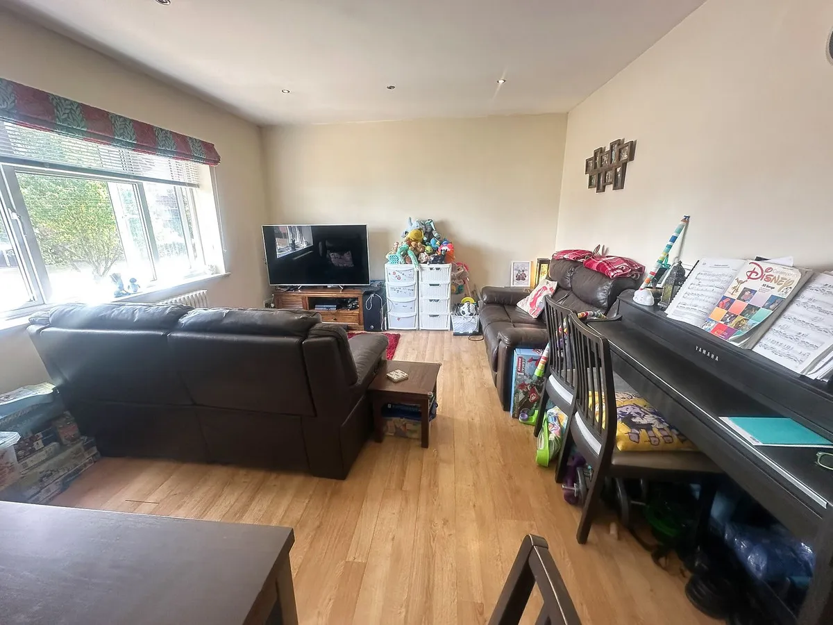 Romford, RM3, photo 5
