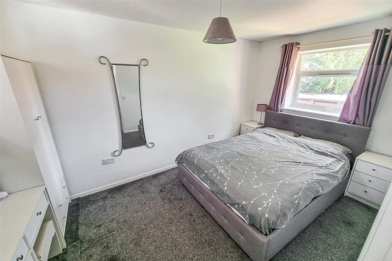 Cypress Grove, Ash Vale, Guildford, Surrey, GU12 5QW, photo 11
