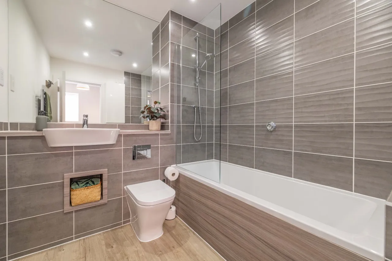 Press House Drive, Faversham, ME13, photo 8