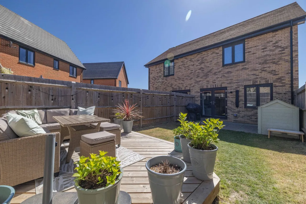Press House Drive, Faversham, ME13, photo 4