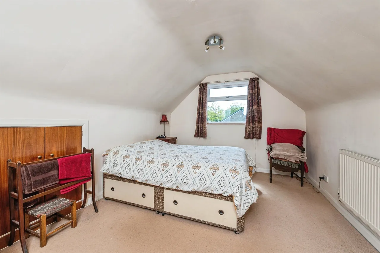 Moorland Close, Linthwaite, Huddersfield, photo 11