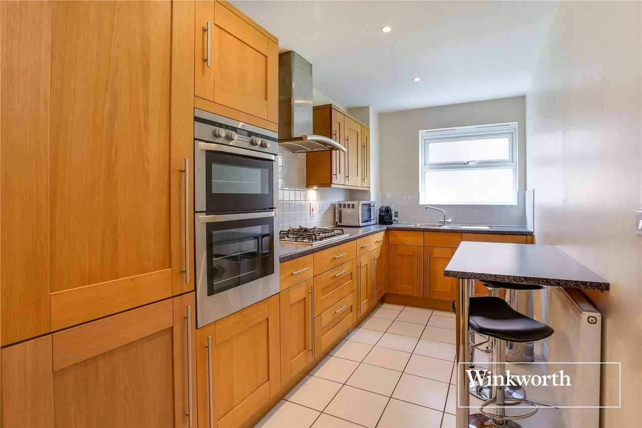Hendon Lane, Finchley, N3, photo 4