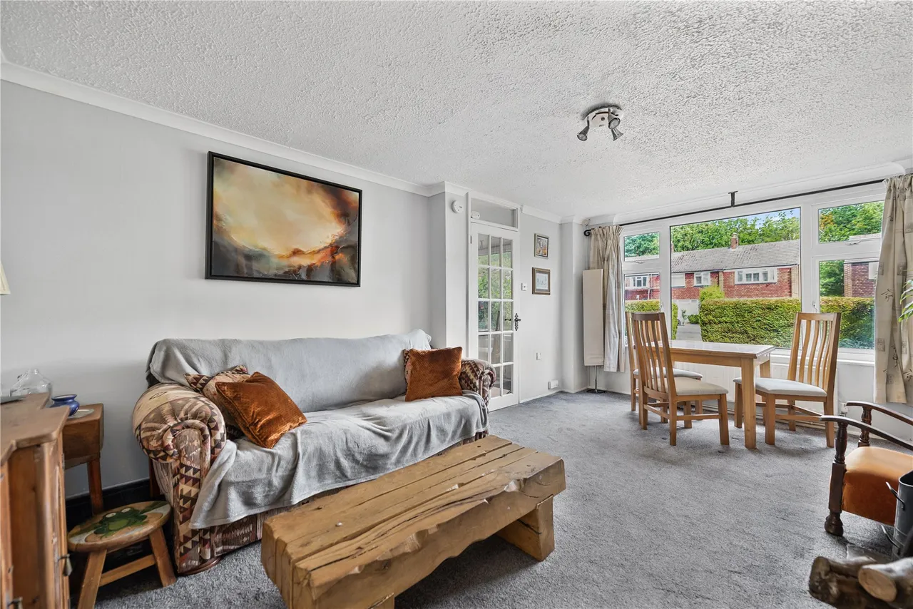 Connaught Crescent, Brookwood, GU24, photo 7