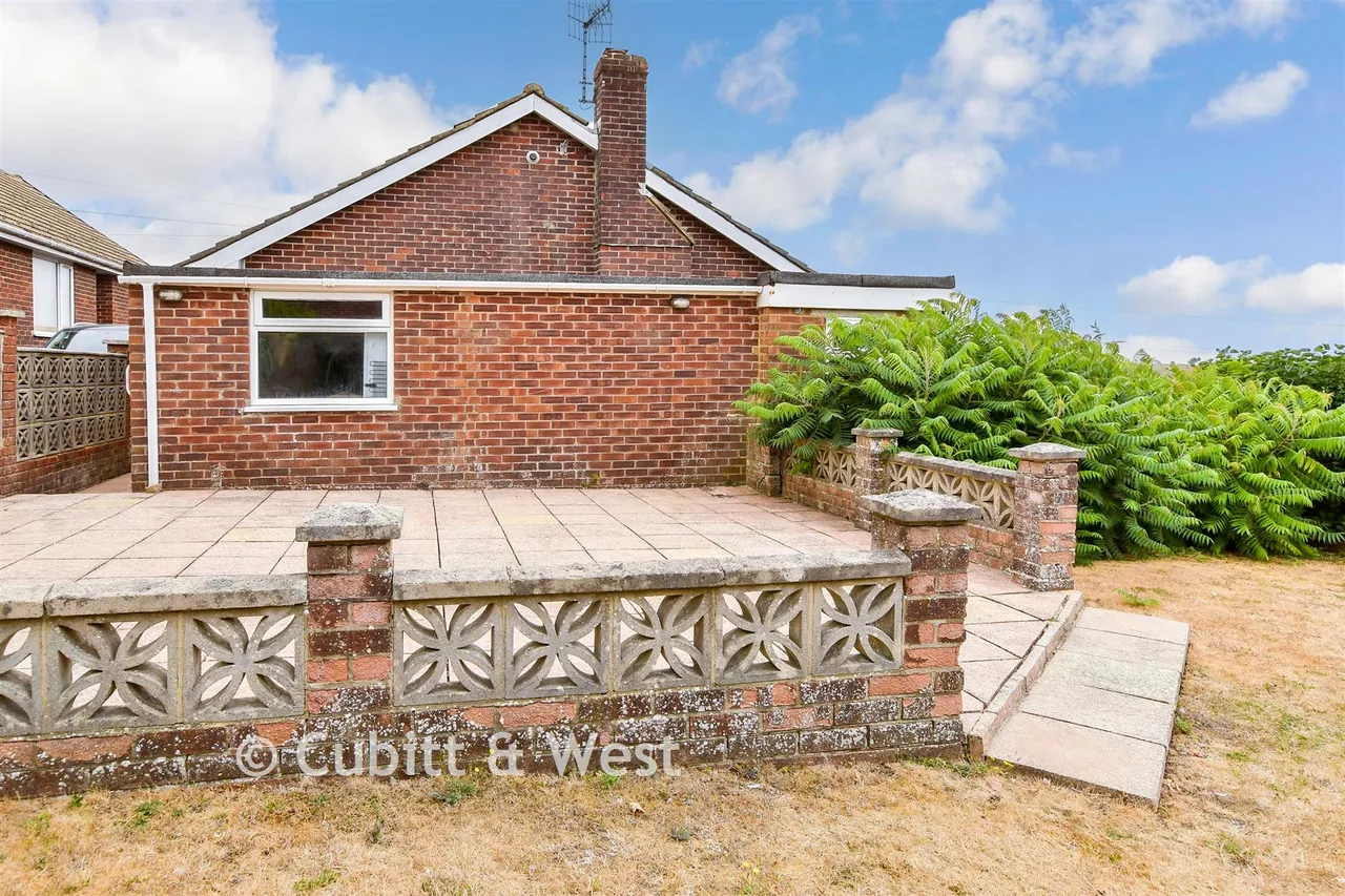Crescent Drive South, Woodingdean, BN2, photo 14