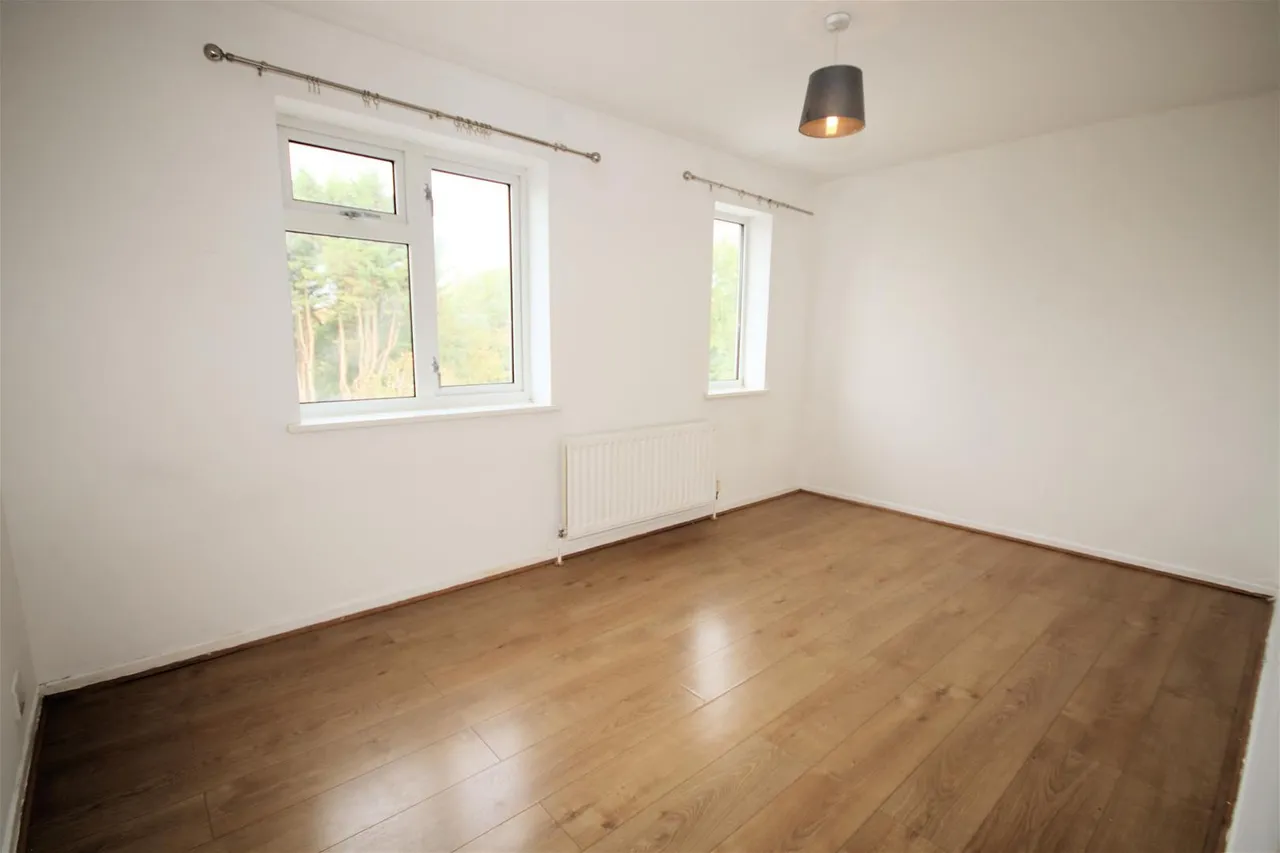 Runfold Avenue, Icknield Catchment, LU3, photo 10