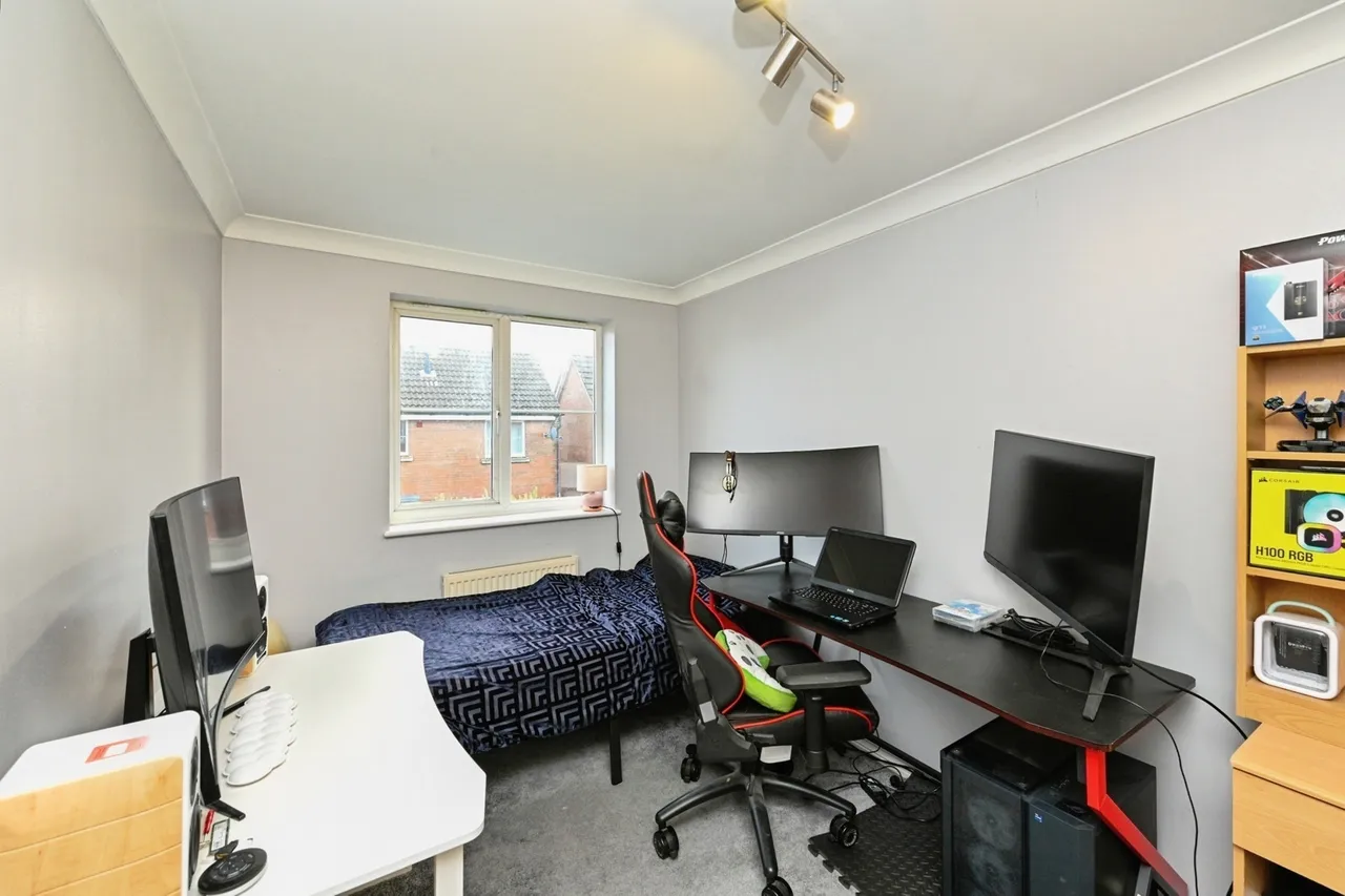 Basil Drive, Downham Market, PE38, photo 6