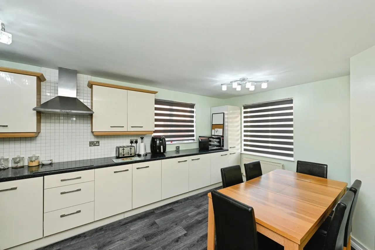 Basil Drive, Downham Market, PE38, photo 3