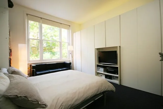 18c Mornington Avenue, London, photo 4