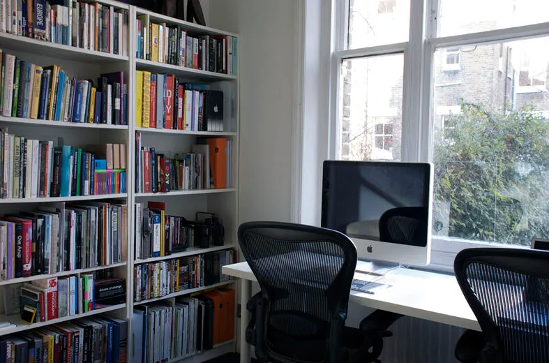 18c Mornington Avenue, London, photo 12