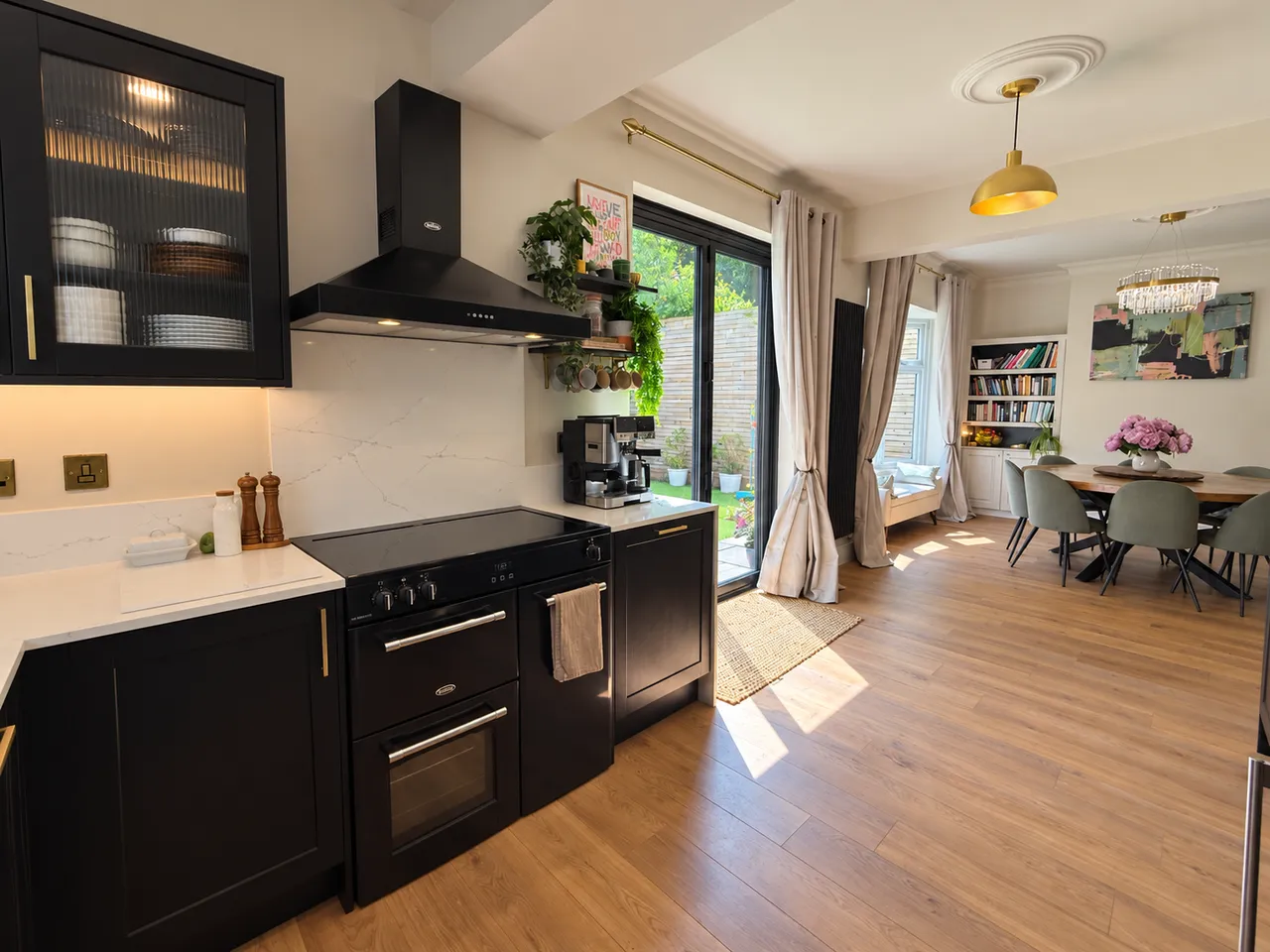 Woodhill Drive, Prestwich, M25, photo 4