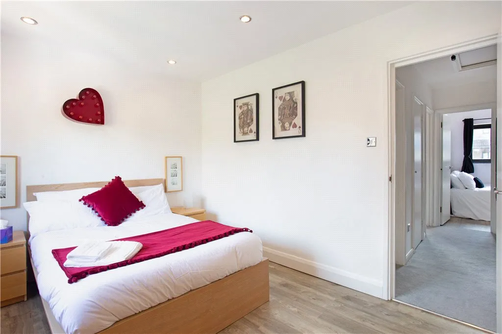 Bridge House Quay, London, E14, photo 18
