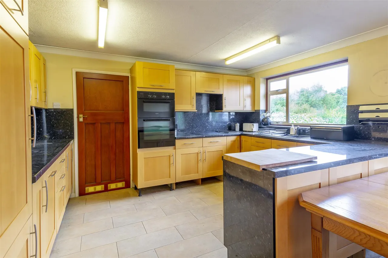 Hassock Lane North, Shipley, DE75, photo 5