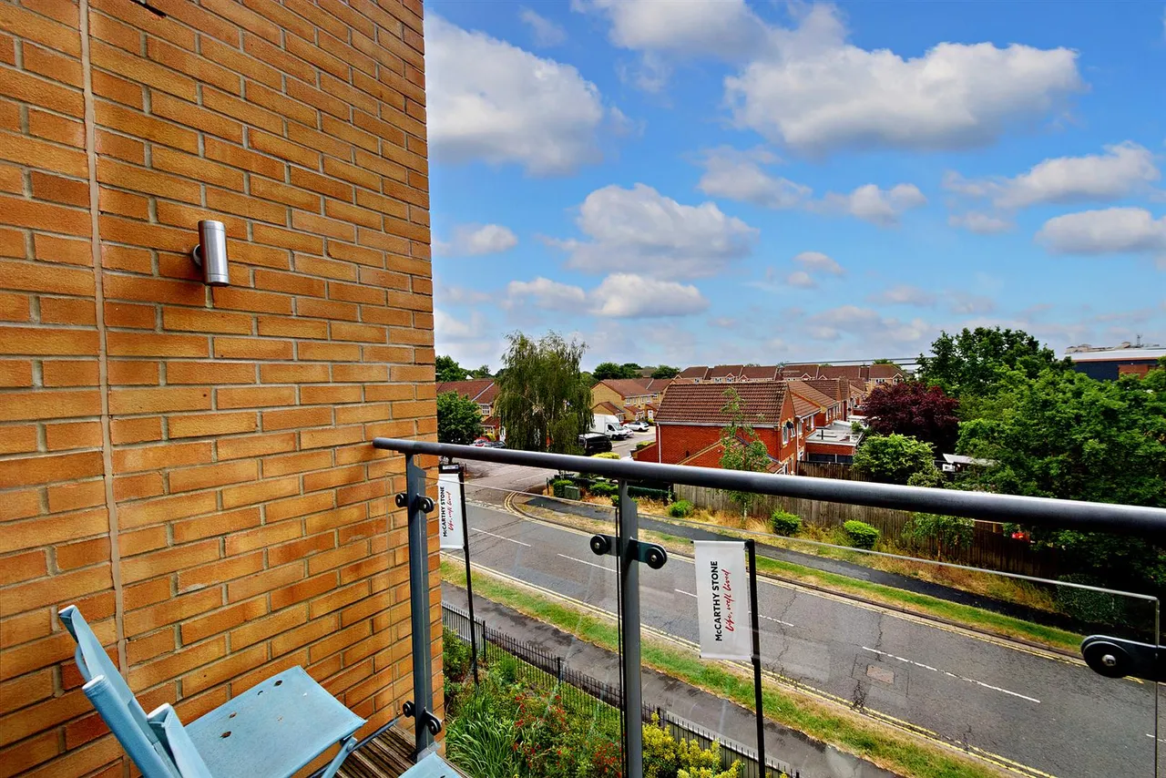 Studio Way, Borehamwood, WD6, photo 4