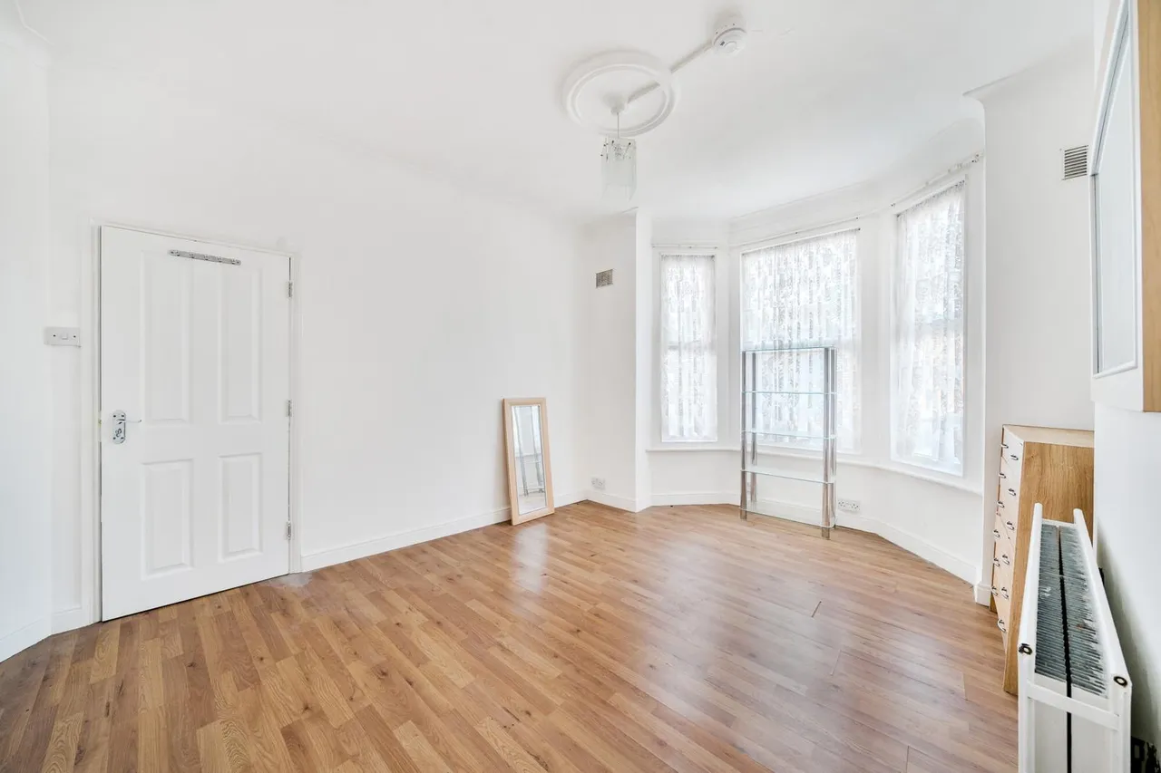 Conington Road, SE13, photo 13
