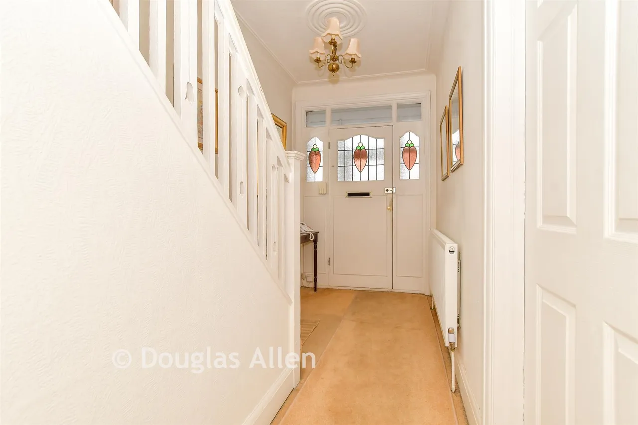 Farm Hill Road, Waltham Abbey, EN9, photo 5
