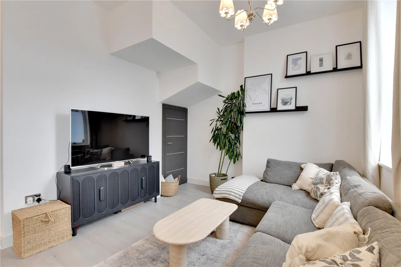 Huntley Close, Greenwich, London, SE10, photo 6