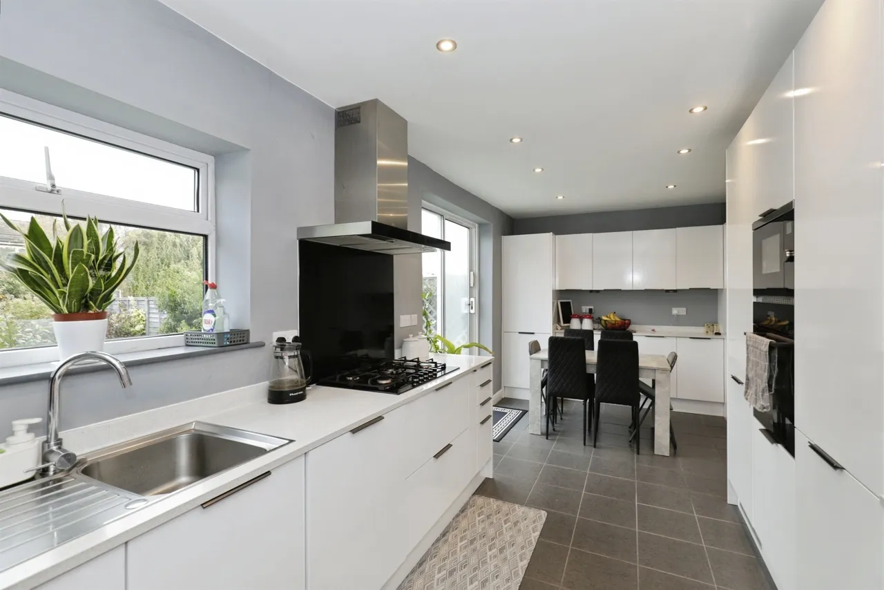 Eleanor Road, Harrogate, HG2, photo 3