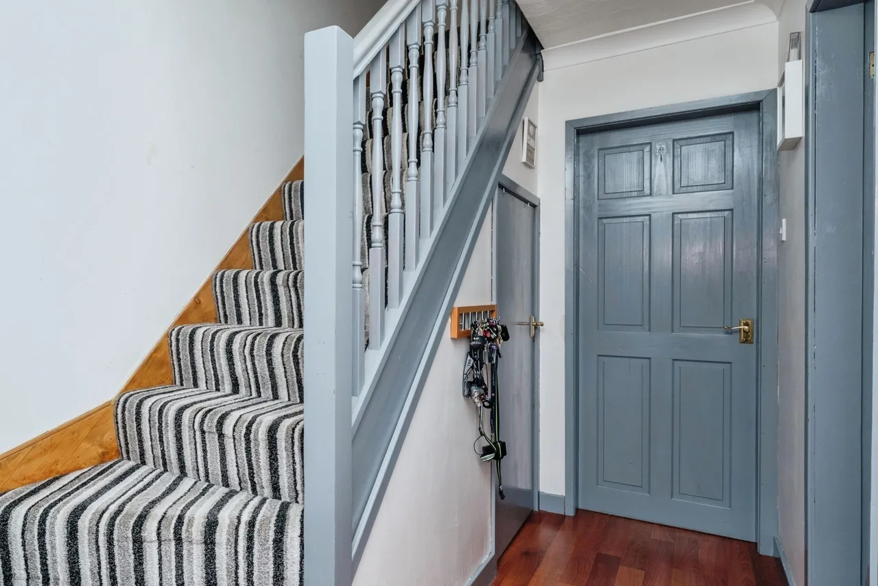 Minffordd Fields, Gwernymynydd, CH7, photo 12