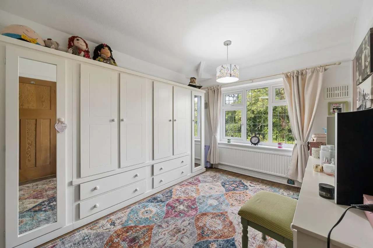 Hollin Lane, Styal, SK9, photo 15