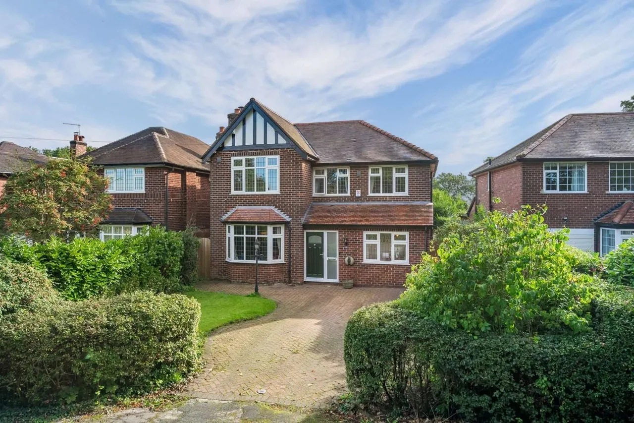 3 bed house for sale, Hollin Lane, Styal, SK9