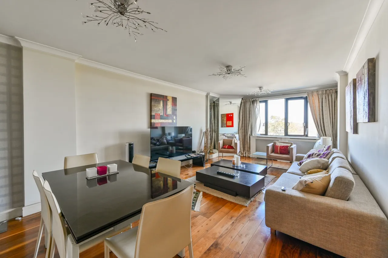 London, NW8, photo 2