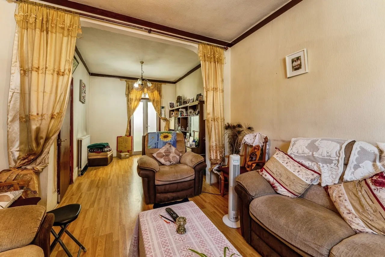 Moffat Road, London, N13, photo 22