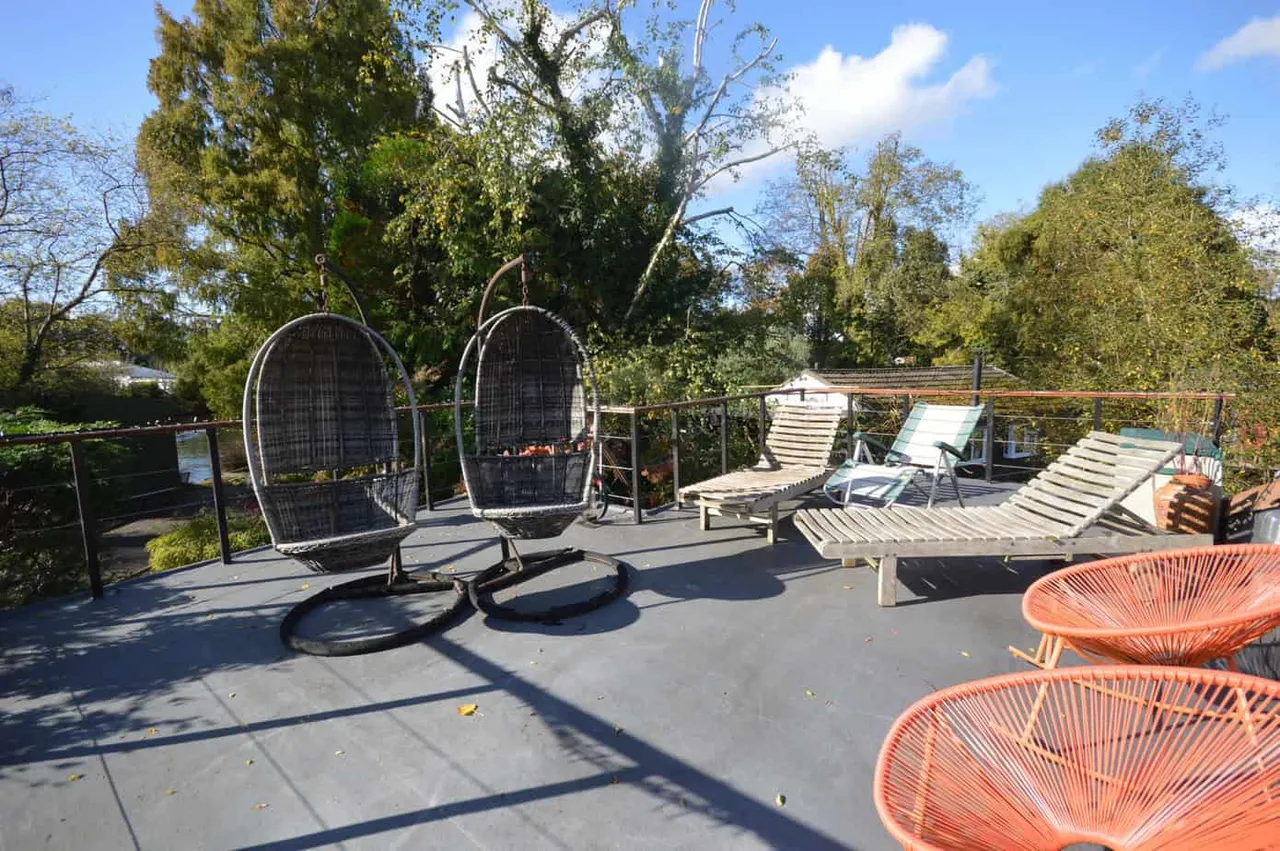 Taggs Island, Hampton, TW12, photo 9