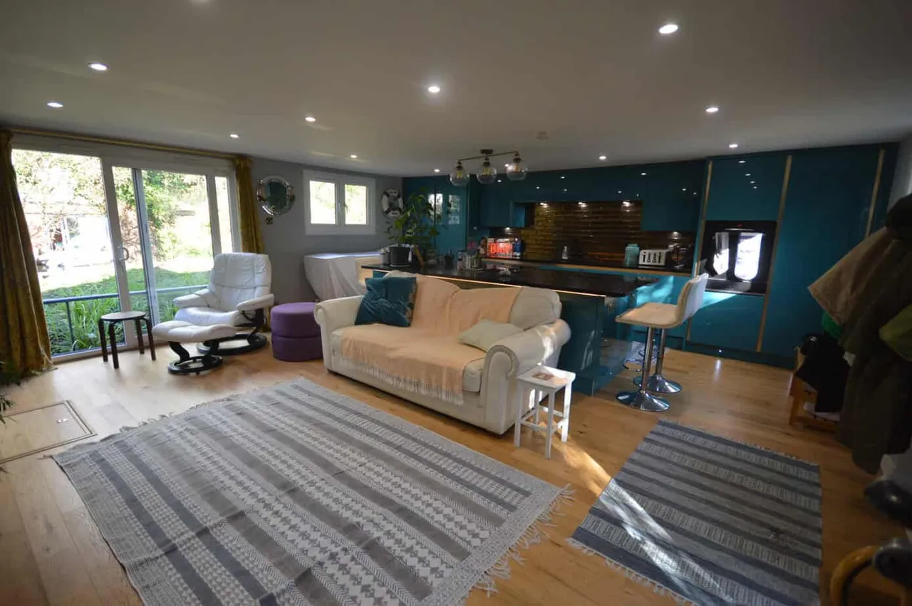 Taggs Island, Hampton, TW12, photo 8