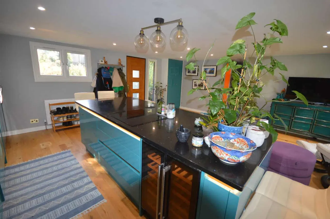 Taggs Island, Hampton, TW12, photo 6
