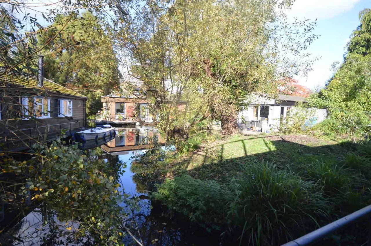 Taggs Island, Hampton, TW12, photo 21
