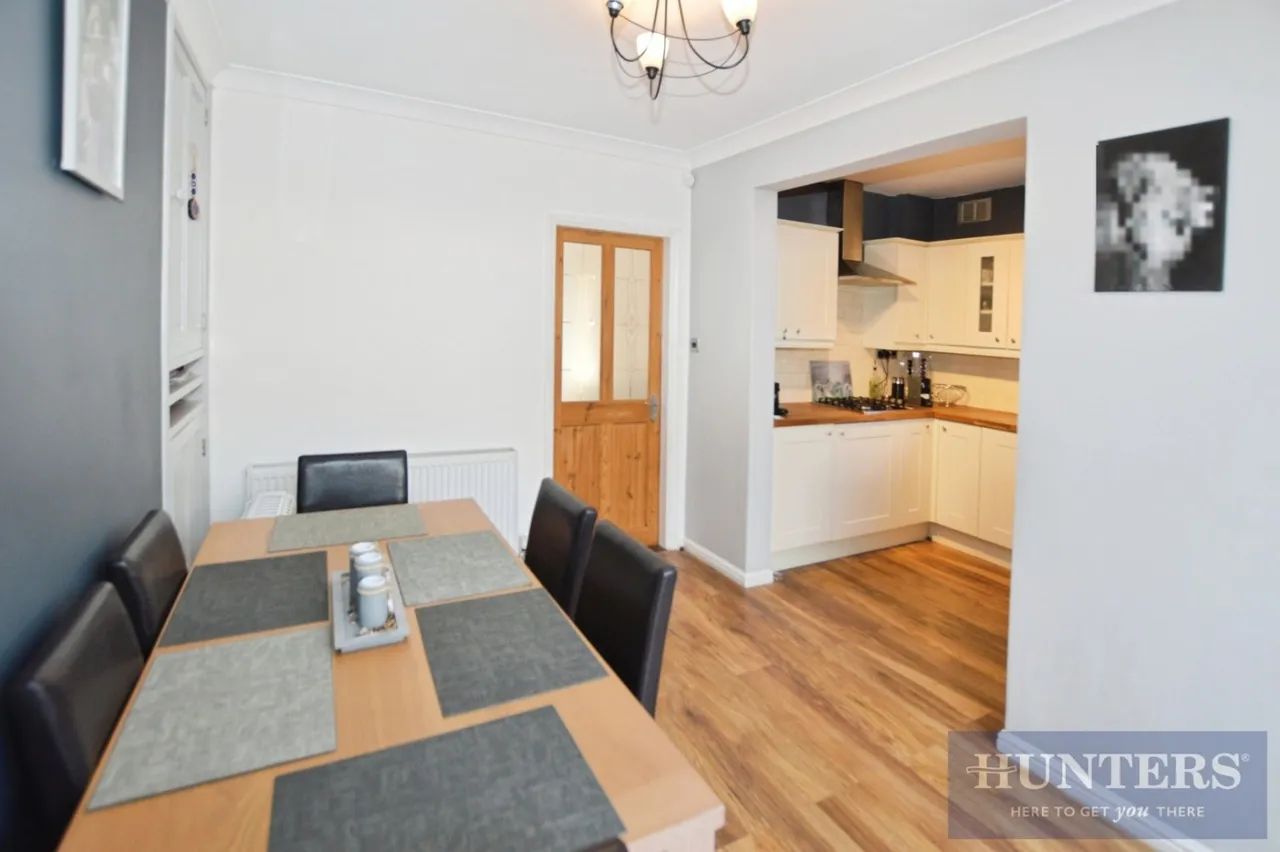 Northfield Avenue, Wigston, LE18, photo 3