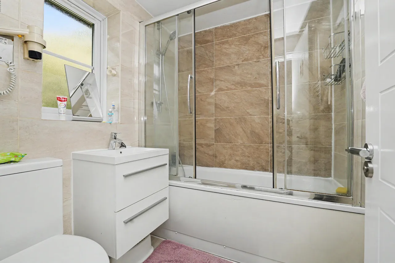 Fogerty Close, Enfield, EN3, photo 7