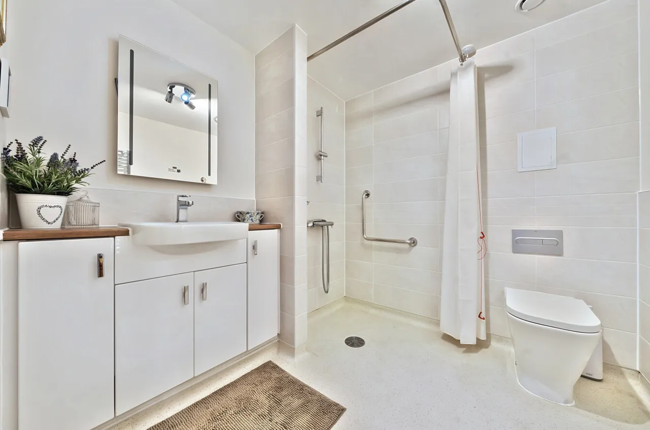 The Dean, Alresford, SO24, photo 8