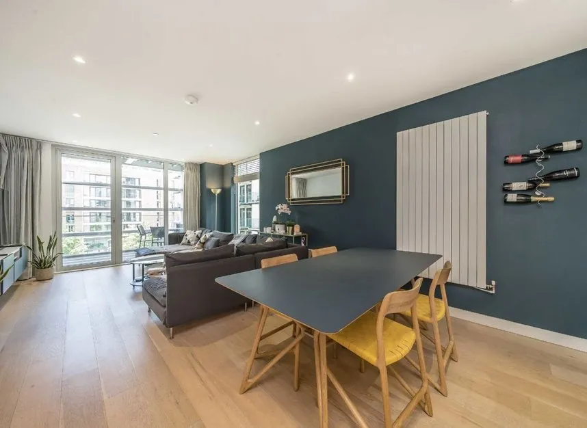 Royal Crest Avenue, Royal Wharf, E16, photo 5
