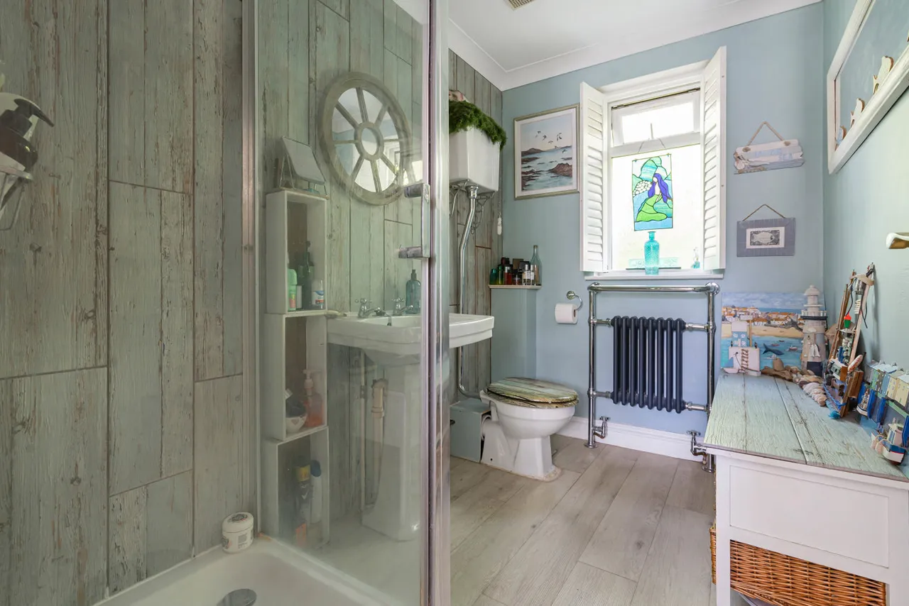 St. Johns Road, St Johns, GU21, photo 11