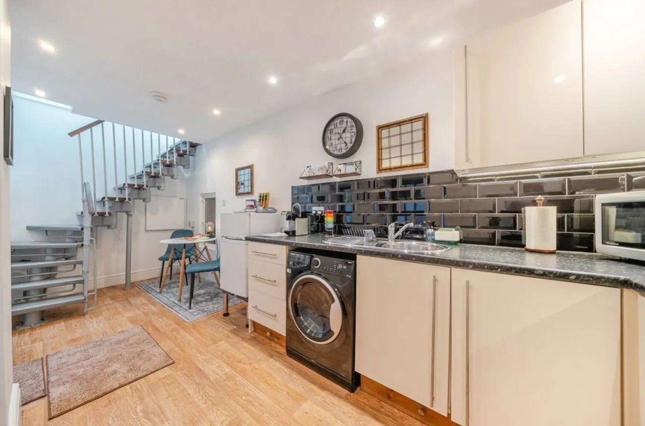 Machpelah Yard, Hebden Bridge, HX7, photo 5